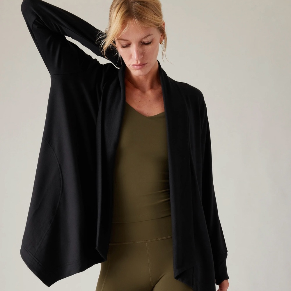 Athleta Brand New Black Pranayama Restore Wrap